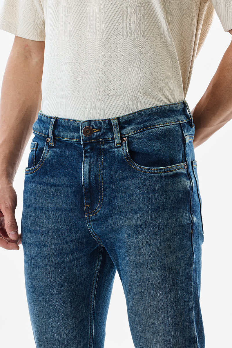 Washed Straight Fit Stretch Jeans
