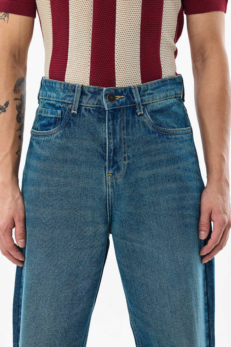 Washed Loose Fit Jeans